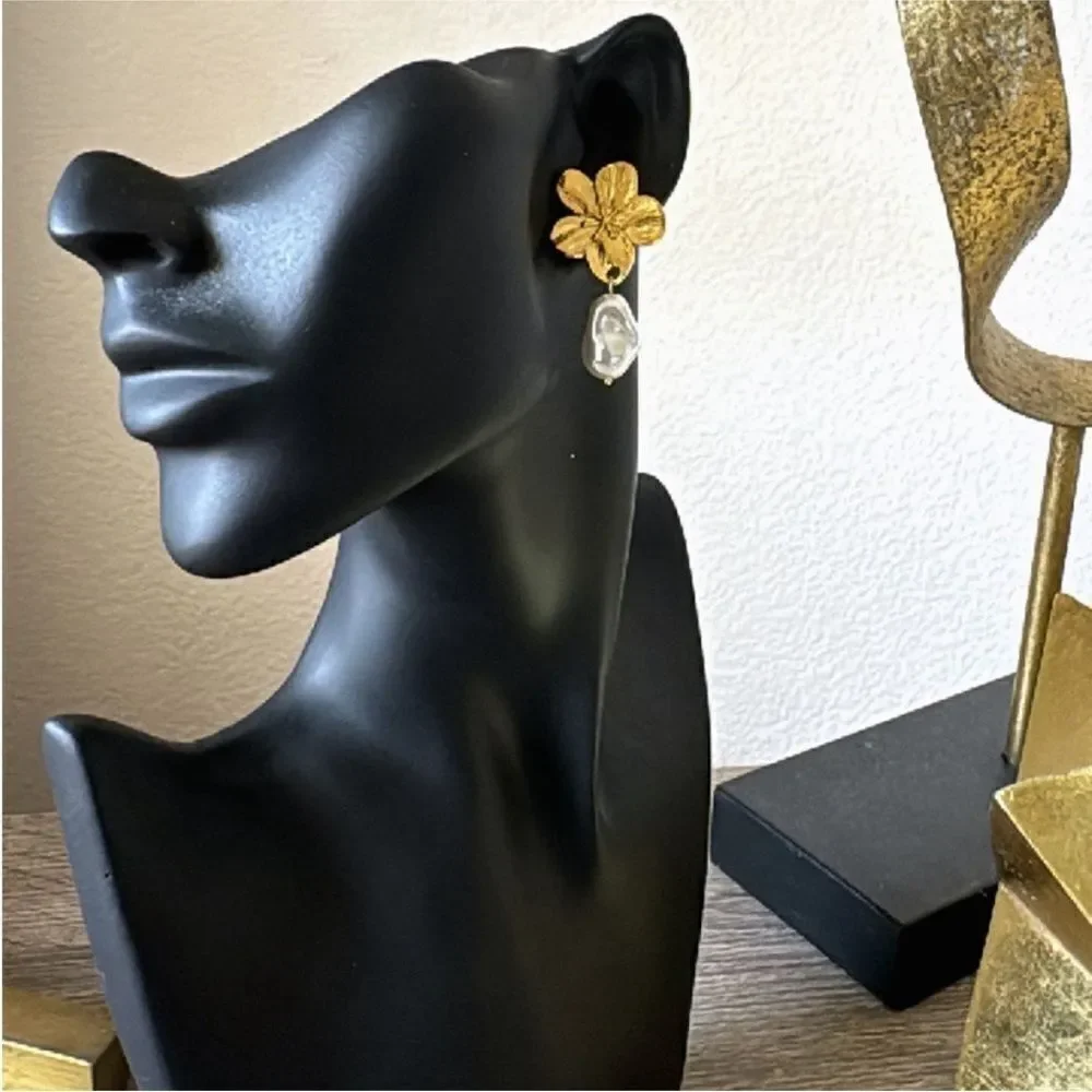 Statement drop earrings N478
